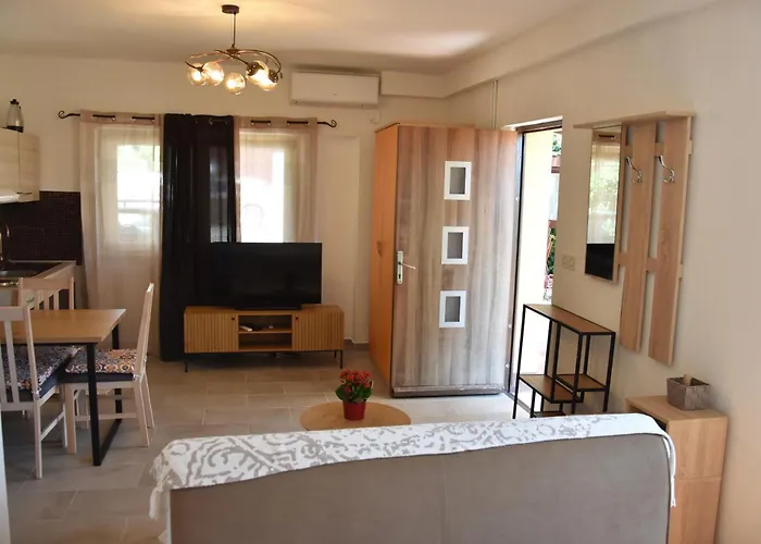 Sandra Novigrad (Istria)